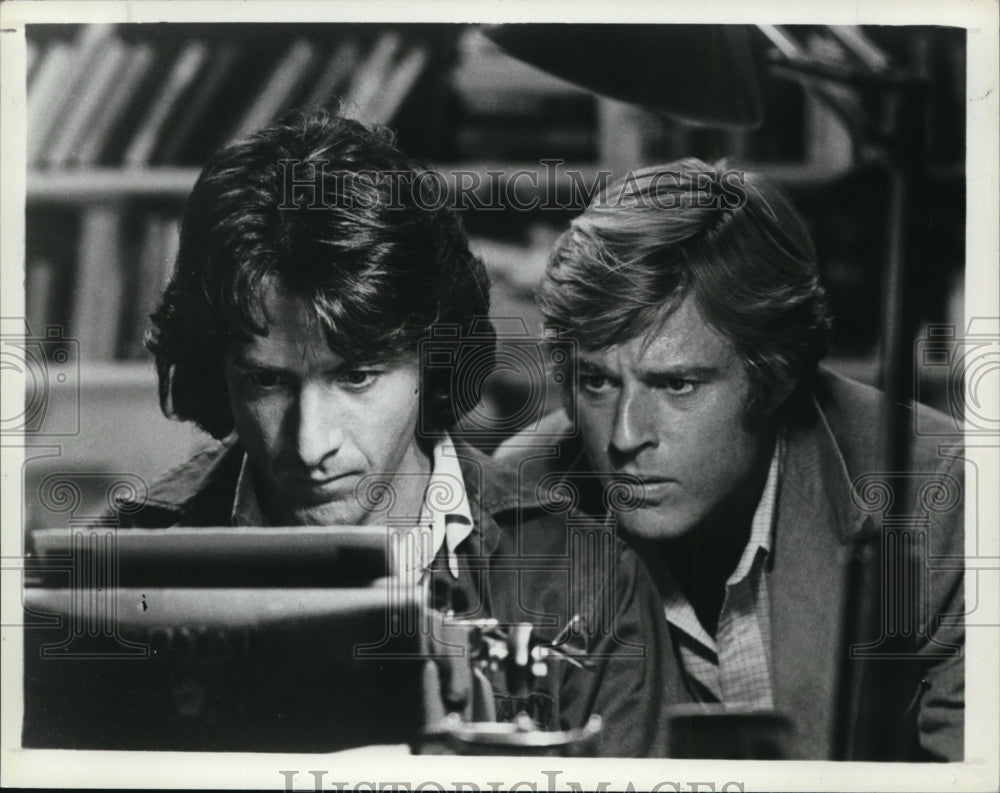 1983 Press Photo NBC presents All The President&#39;s Men with Robert Redford and - Historic Images