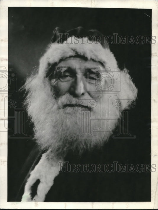 1961 Santa Claus - Historic Images