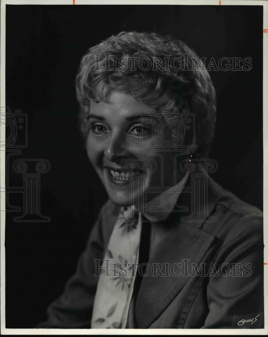 1976 Press Photo Mildred K. Schad - Historic Images