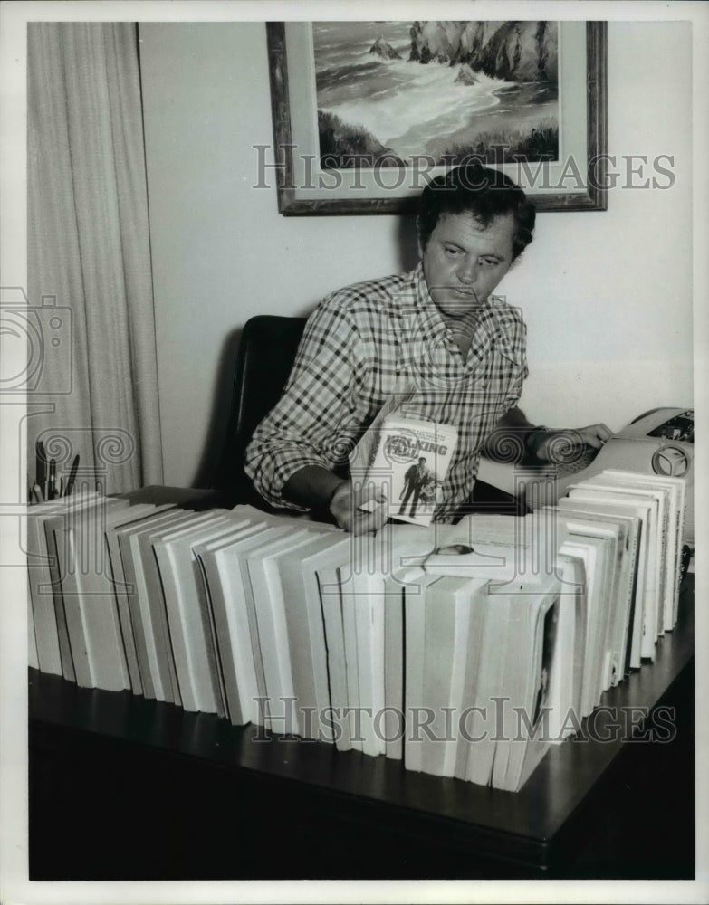 1974 Press Photo Doug Warren Author of 60 Novels - cvp76424 - Historic Images