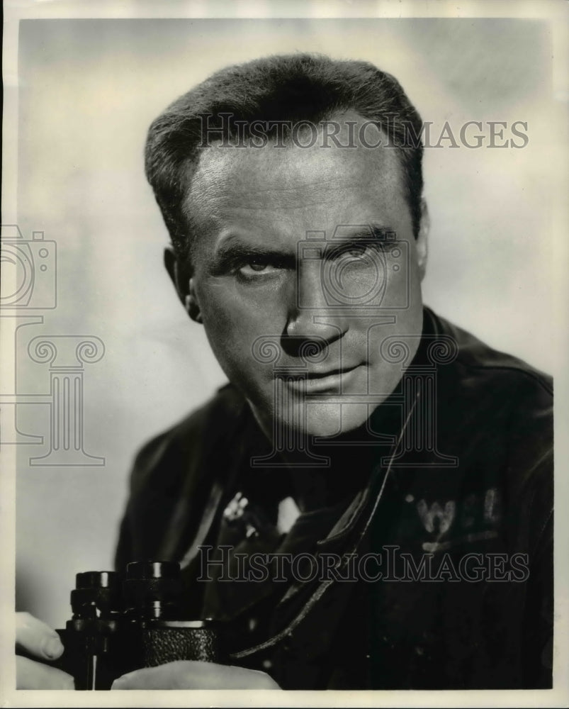1956 Press Photo Jack Warden in Run Silent Run Deep - cvp76429 - Historic Images