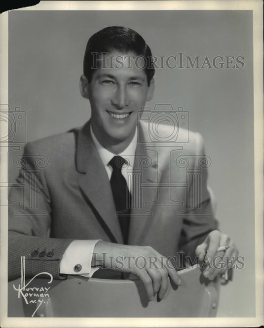 Press Photo Barry Gray - cvp76855- Historic Images
