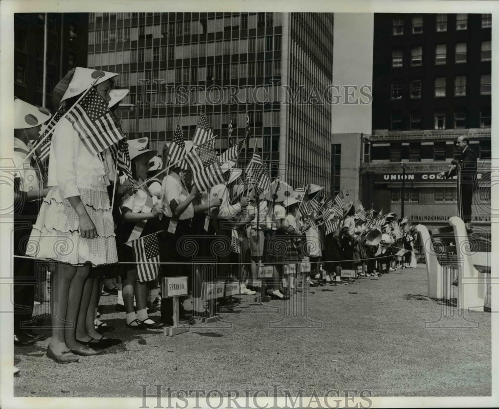 1964 Press Photo The George Stone Singers - cvp76974 - Historic Images