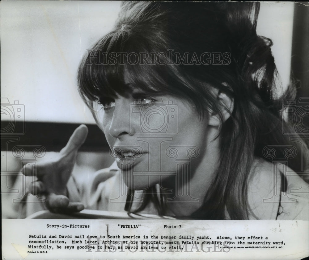 1968 Press Photo Julie Christie in Petulia - cvp77079 - Historic Images