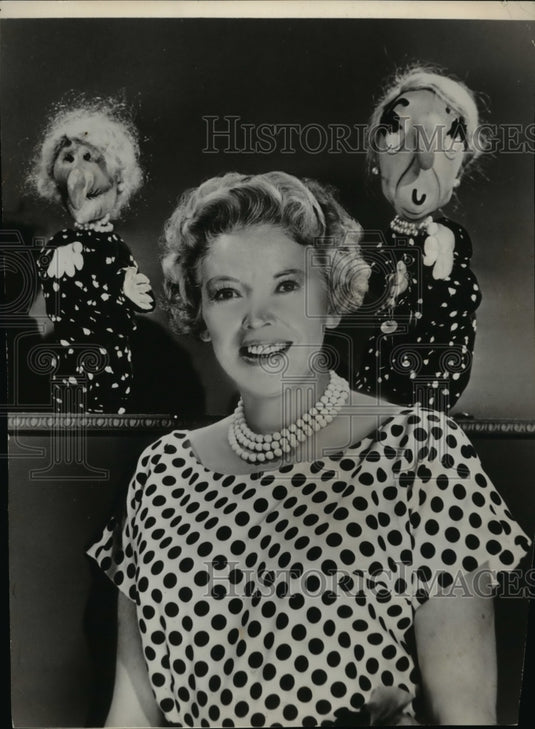 1967 Press Photo Fran Allison - cvp77215-Historic Images