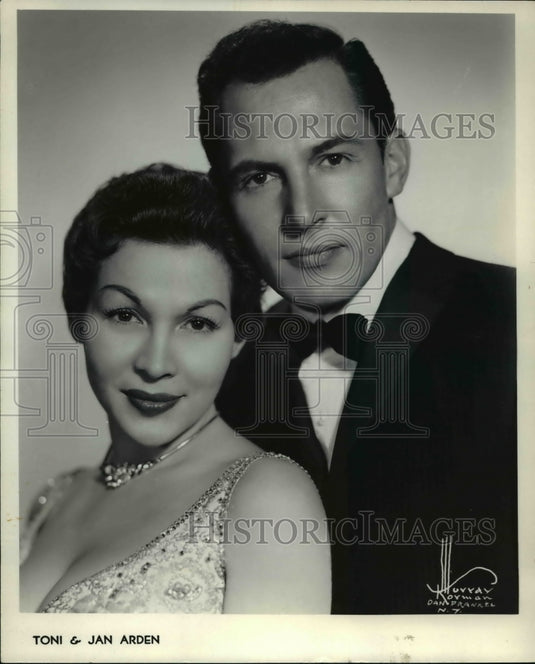1964 Press Photo Toni and Jan Arden - Historic Images