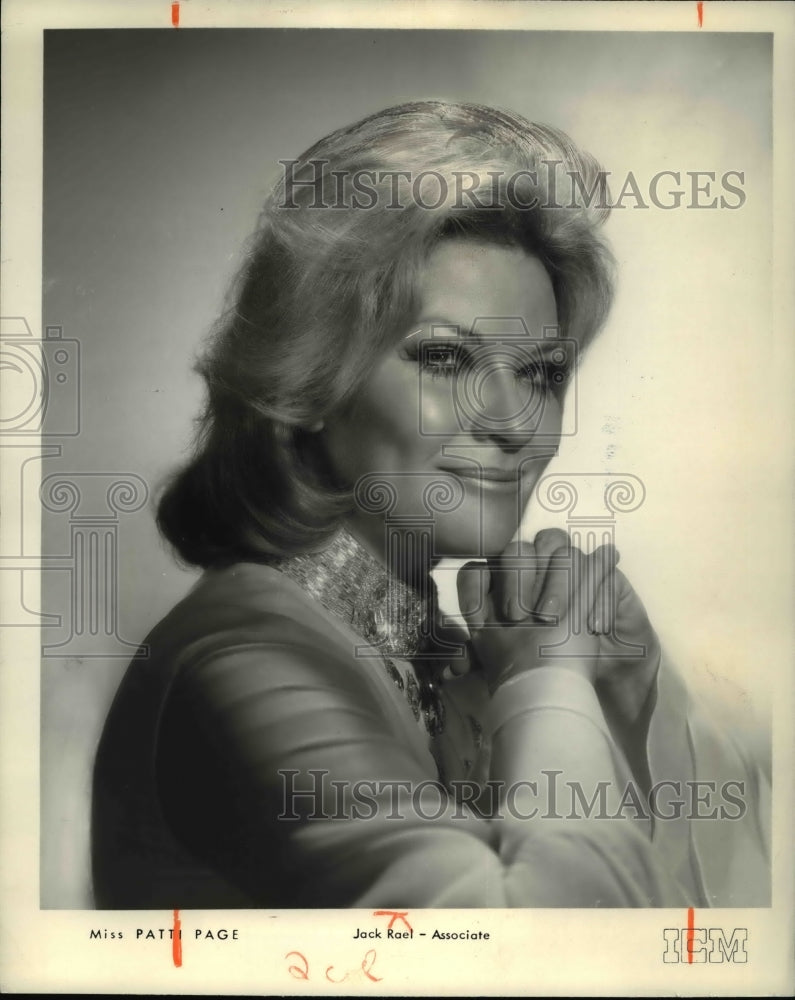 1975 Press Photo Vocalist Patti Page - Historic Images