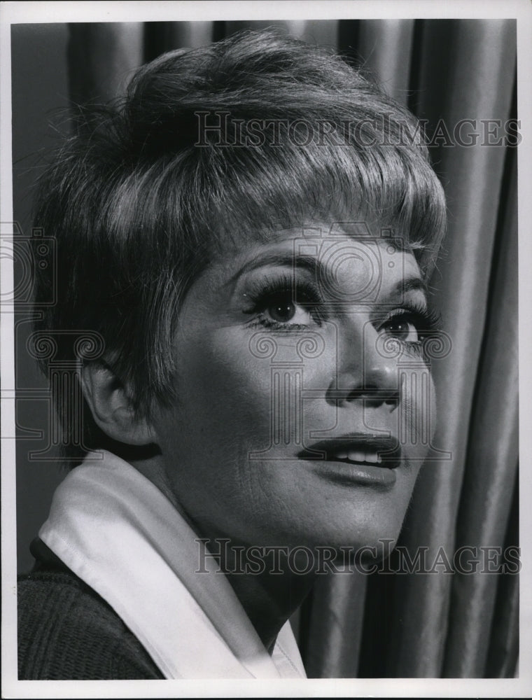 1968 Press Photo Janis Paige in Aunt Mame - Historic Images