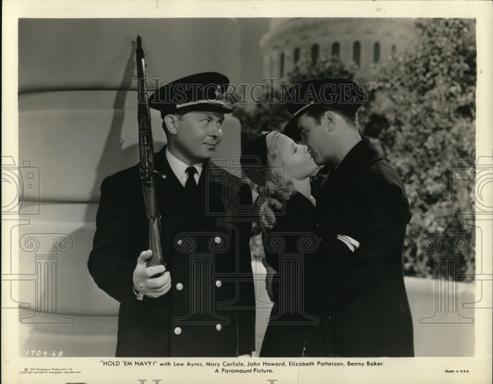 1969 Press Photo Paramount presents Hole Em Navy! with Benny Baker, Lew Ayres, - Historic Images