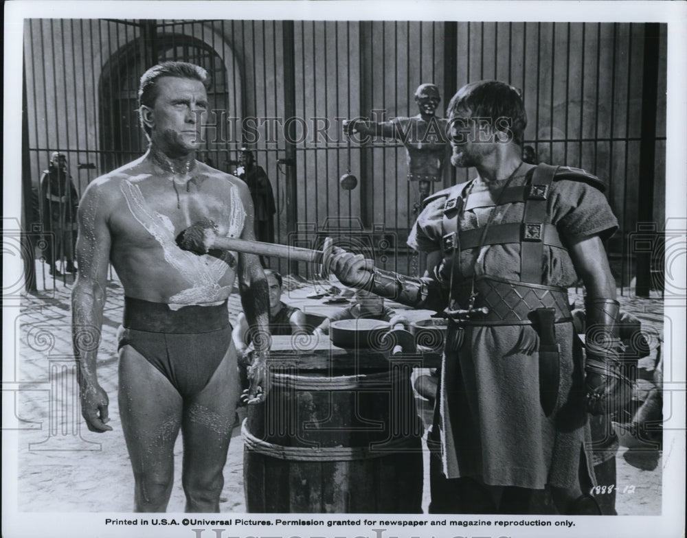 1967 Press Photo Kirk Douglas in Spartacus - cvp78255-Historic Images