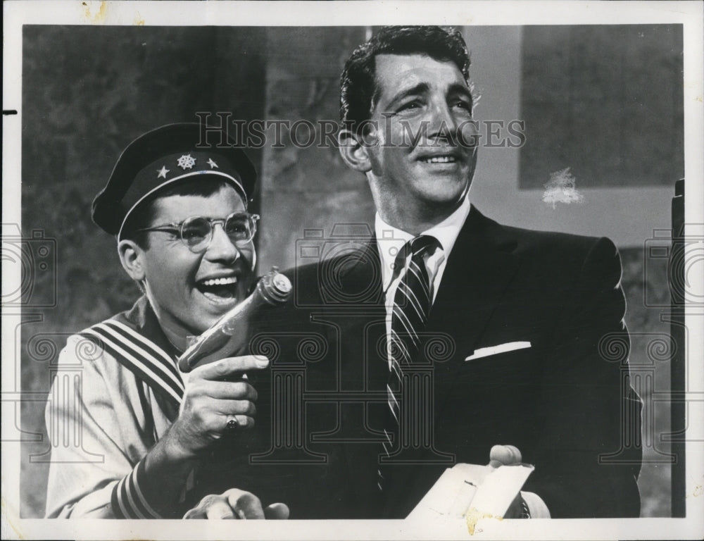 1955 Press Photo Jerry Lewis &amp; Dean Martin in You&#39;re Never too Young - cvp78301- Historic Images