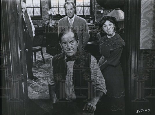 1965 Press Photo Sterling Holloway & Audrey Hepburn in My Fair Lady - cvp78409 - Historic Images
