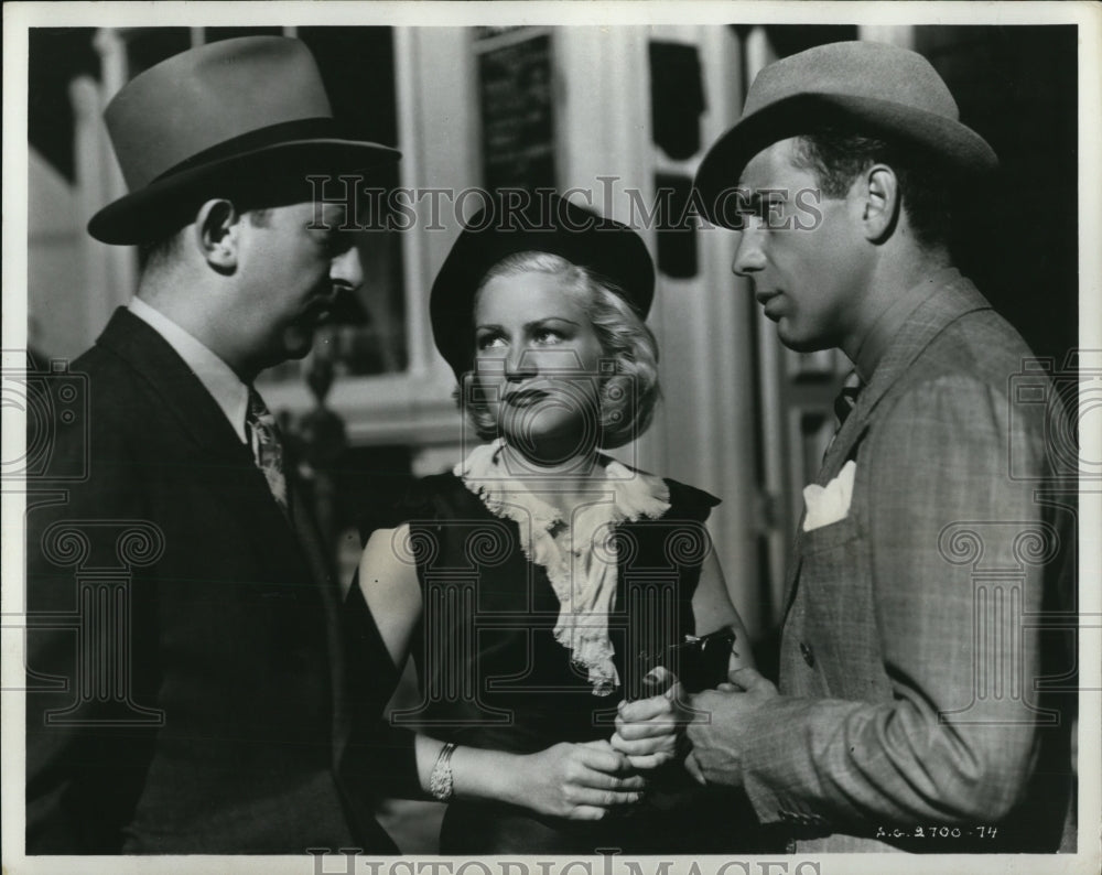 1971 Press Photo Claire Trevor & Humphrey Bogart in Dead End - cvp78511 - Historic Images