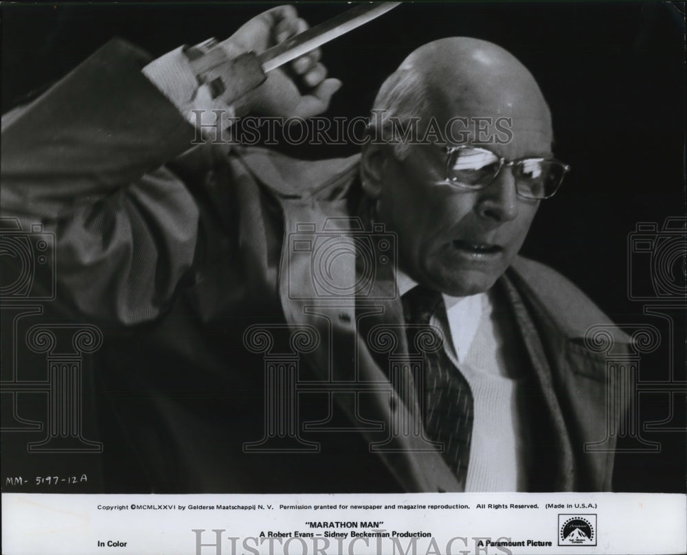 1976 Press Photo Laurence Olivier in Marathon Man - cvp78735-Historic Images