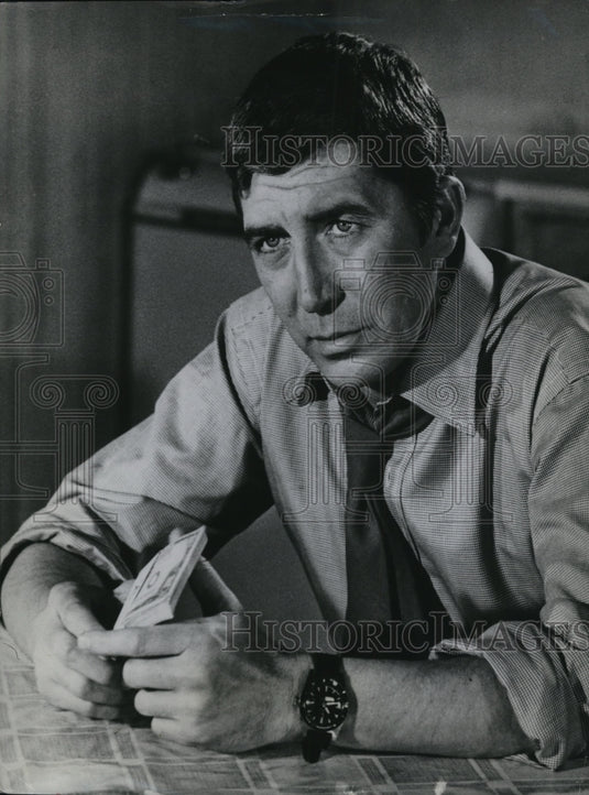 1969 Press Photo Patrick O'Neal - cvp79122 - Historic Images