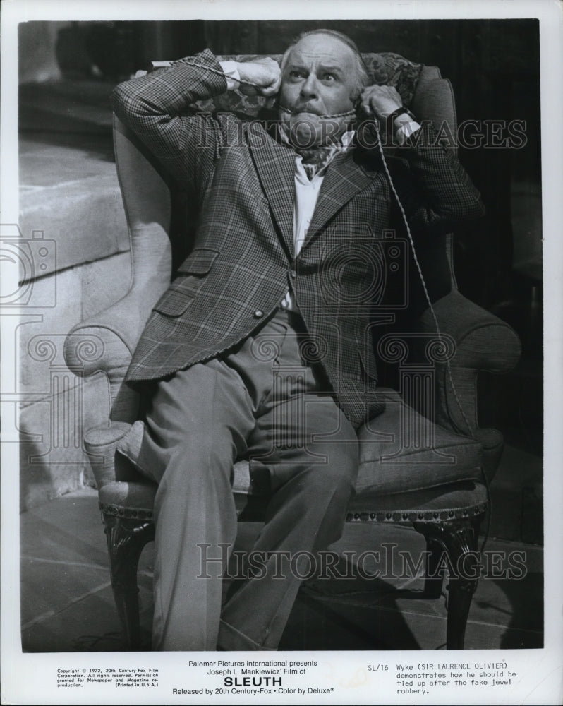 1973 Press Photo Laurence Olivier in Sleuth - cvp79141- Historic Images