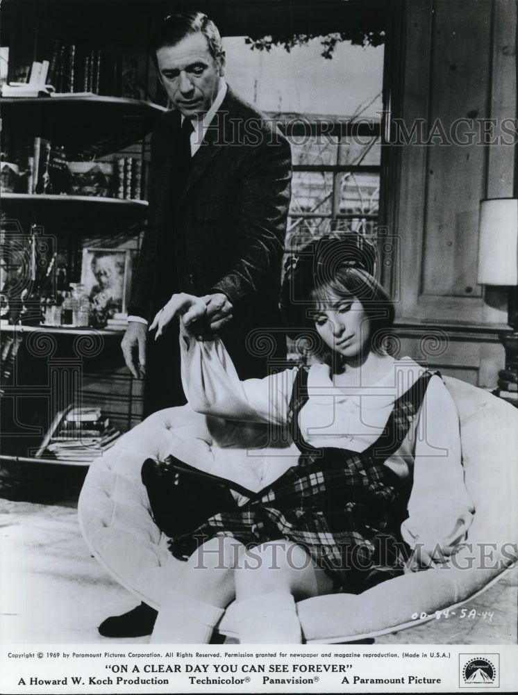 1971, Barbara Streisand in On a Clear Day You Can See Forever - Historic Images