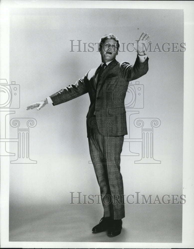 1968 ABC presents That's Life with Robert Morse - Historic Images