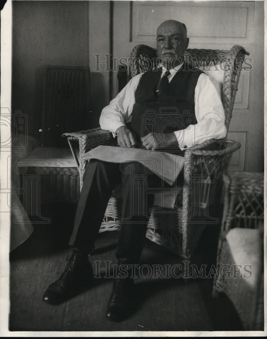 1930 Fire Chief George Wallace - Historic Images
