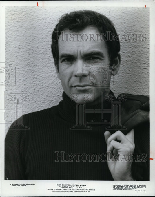 1974 Dean Jones in $1,000,000 Duck - Historic Images