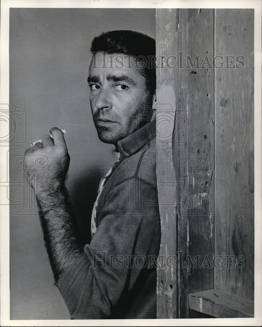 1956 Press Photo Peter Lawford in Schlitz Playhouse - Historic Images