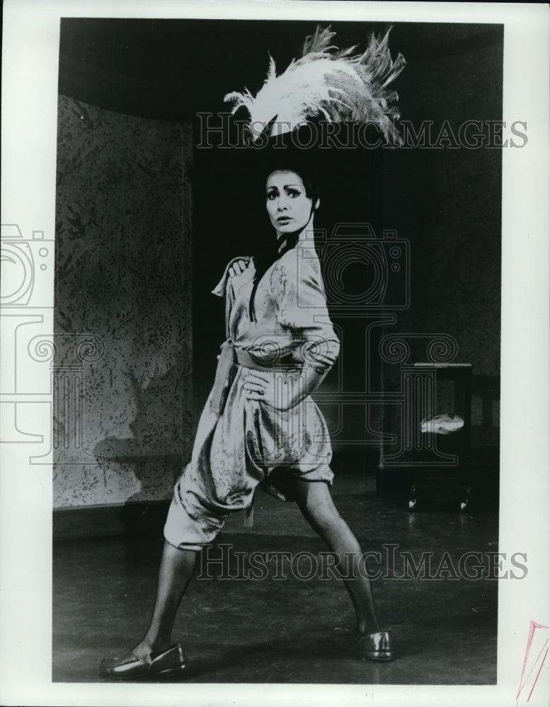 1969 Press Photo Actress, Singer,and Dancer Carol Lawrence - Historic Images