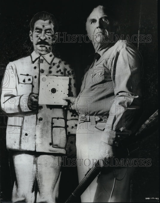 1968 Press Photo Ed Begley in Billion Dollar Brain - cvp79848 - Historic Images
