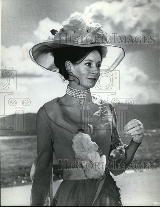 1974 Press Photo Sarah Miles in Ryan's Daughter - Historic Images