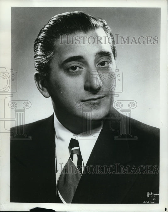1965 Ian Peerce - Historic Images