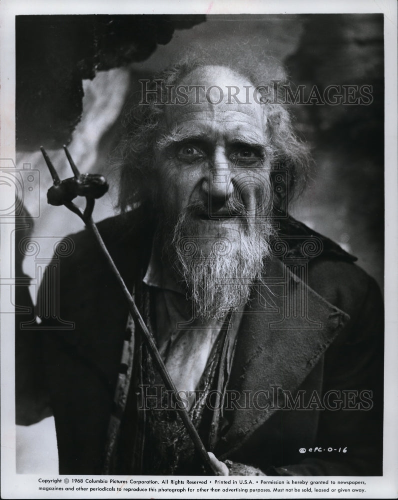 1969 Press Photo Columbia Pictures presents Actor Ron Moody - Historic Images