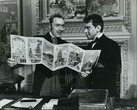 1968 Press Photo Charles Boyer & Cantinflas in Around the World in 80 Days - Historic Images