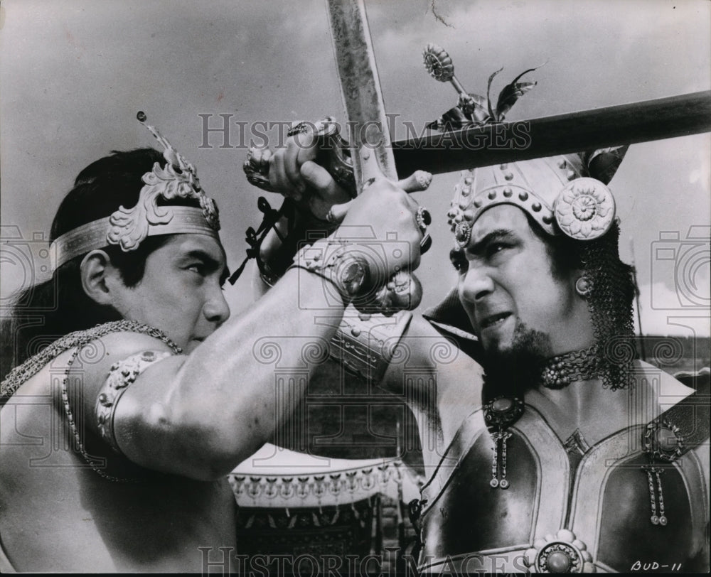 1966 Press Photo Vojiro Hongo & Hiro Kawaguchi in Buddha - cvp80299 - Historic Images