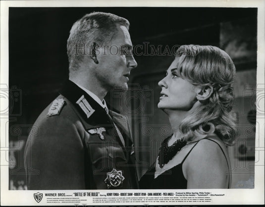 1966 Press Photo Warner Brothers presents Battle Of The Bulge with Robert Shaw - Historic Images