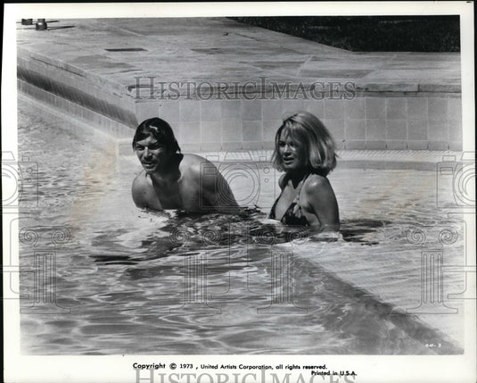 1973 Press Photo Umberto Orsini & Angie Dickinson in The Outside Man - Historic Images