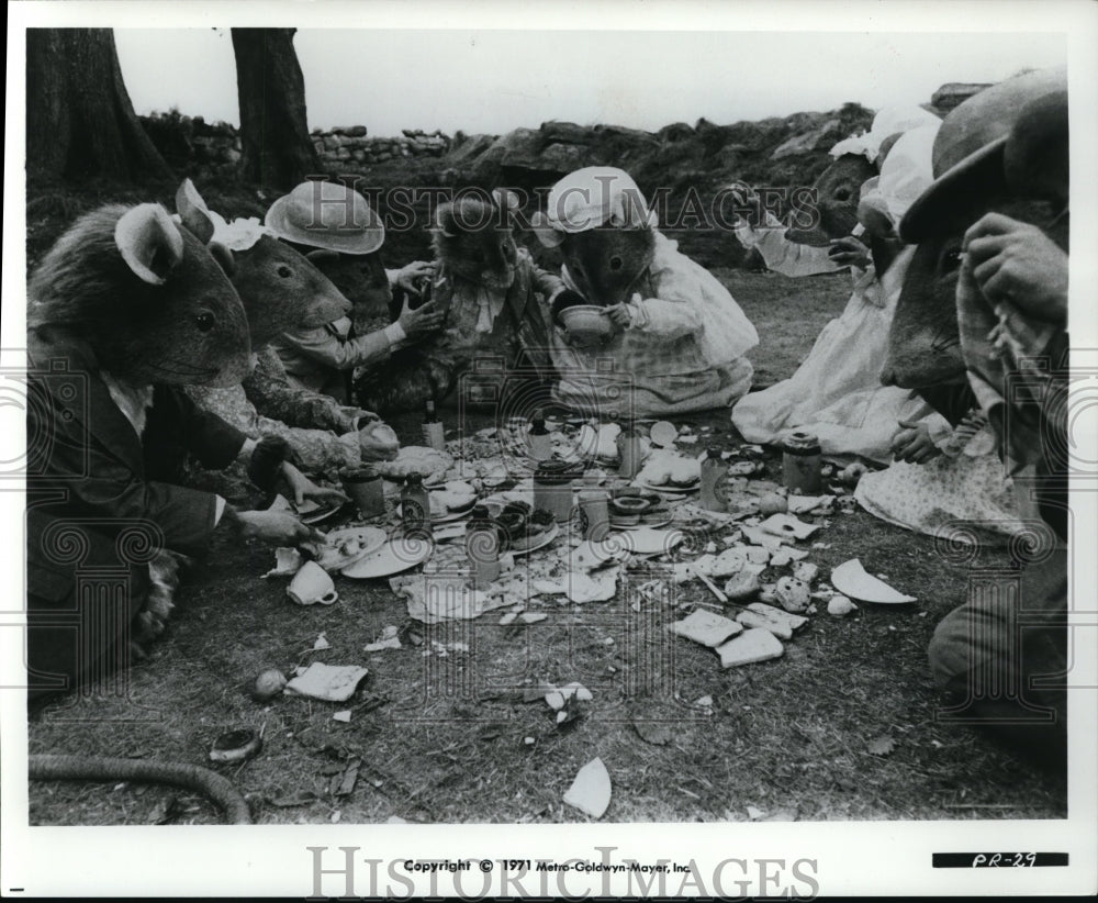 1972 Press Photo Peter Rabbit & The Tales of Beatrix Potter - Historic Images