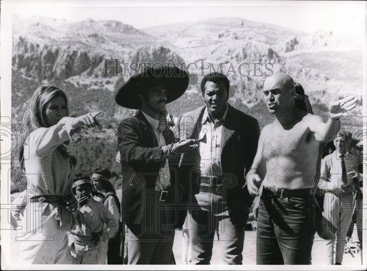 1969 Raquel Welch & Burt Reynolds in 100 Rifles - Historic Images