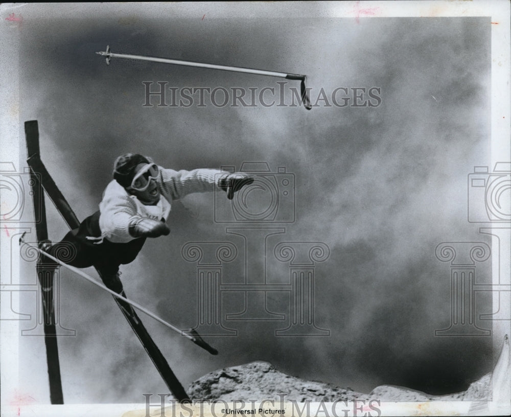 1975 Press Photo Marilyn Hassett in The Other Side of the Mountain - Historic Images