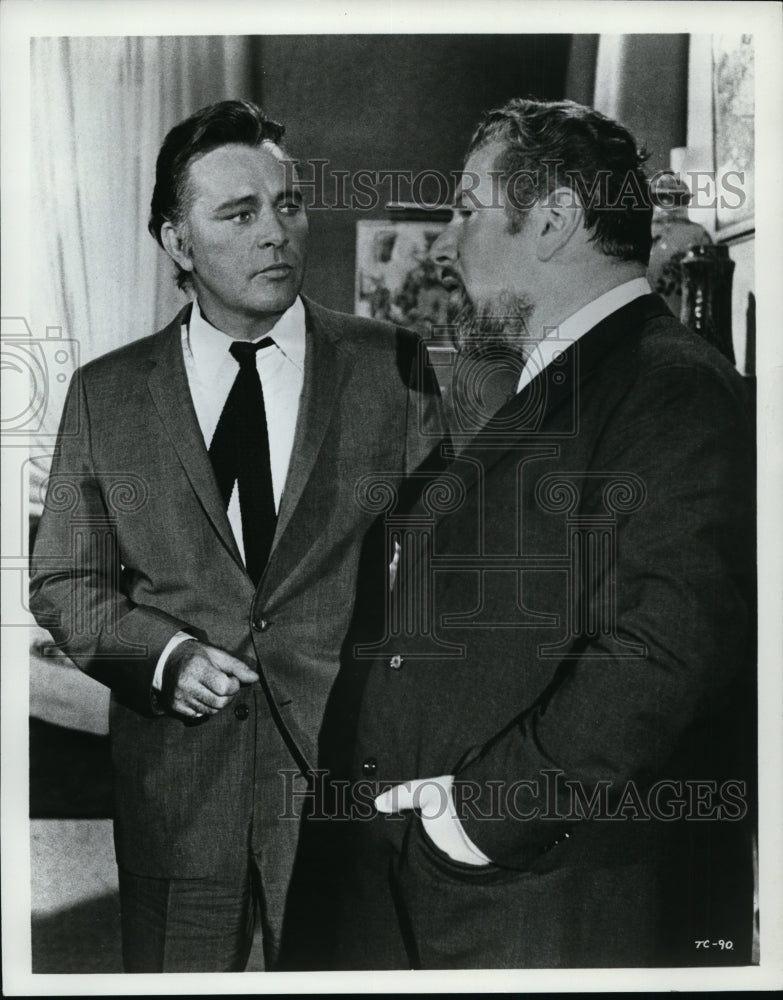 1968 Press Photo Richard Burton and Peter Ustinov in The Comedians. - cvp81035 - Historic Images