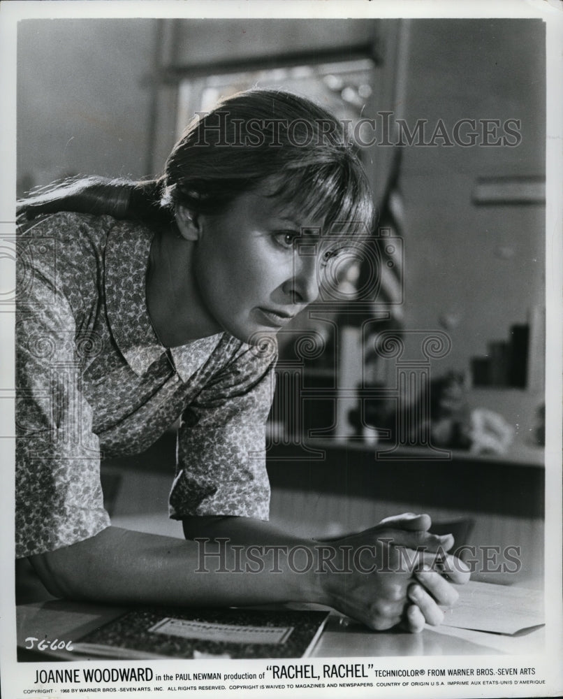 1968, Joanne Woodward in Rachel, Rachel. - cvp81166 - Historic Images