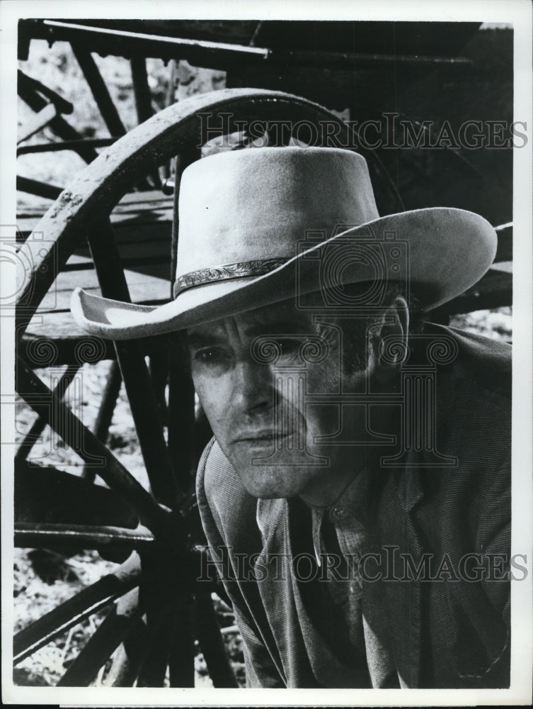 1968, Henry Fonda In Welcome To Hard Times - cvp81346 - Historic Images