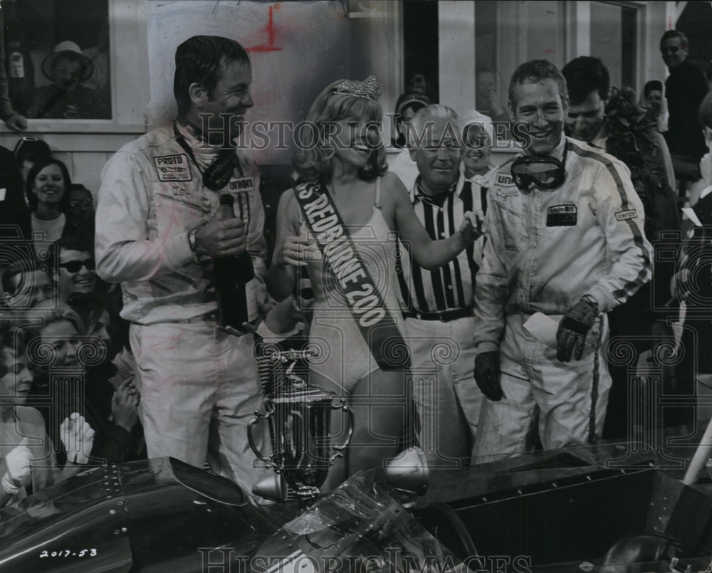 1969 Press Photo Bob Wagner, Eileen Wesson and Paul Newman in Winning. - Historic Images