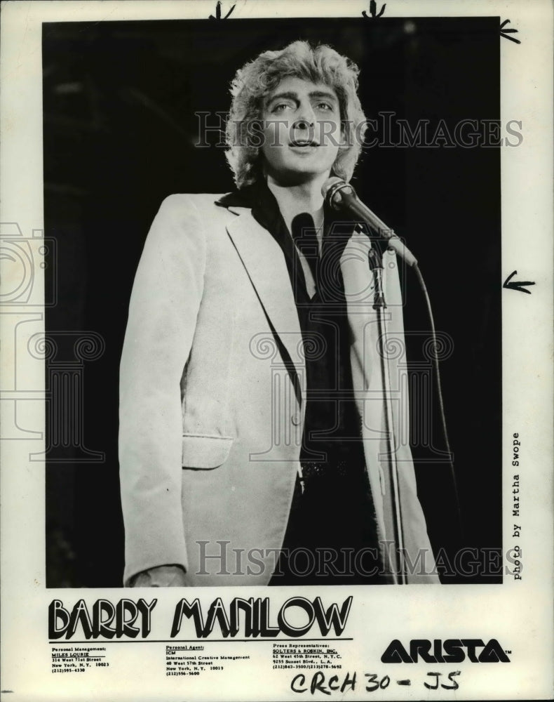 1983, Barry Manilow - cvp82403 - Historic Images