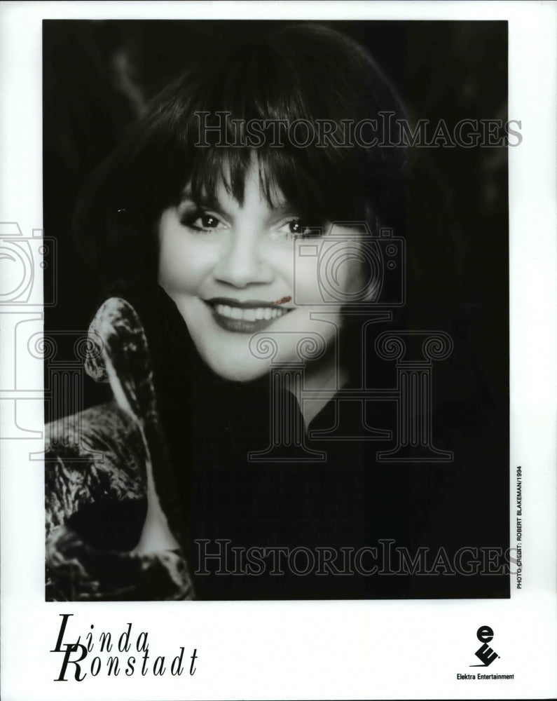 1994 Press Photo Linda Ronstadt - cvp82508 - Historic Images