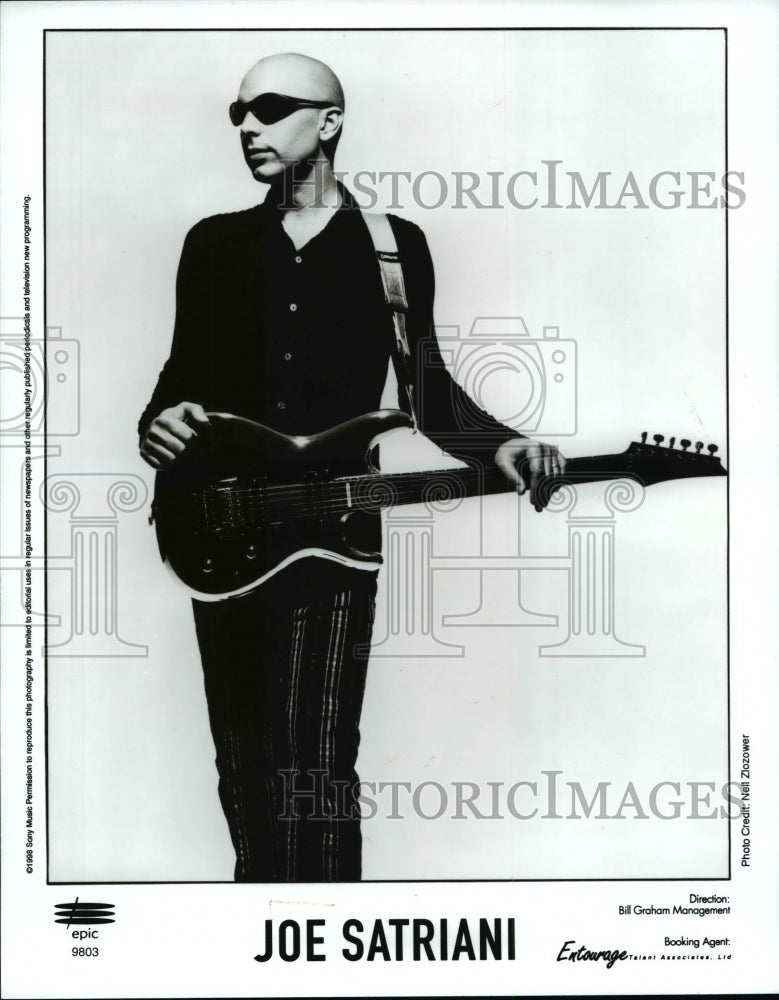 1998 Press Photo Joe Satriani - cvp82563 - Historic Images