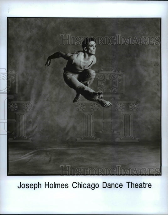 1992 Press Photo Patrick Mullaney in Turning Tides. - cvp82600 - Historic Images