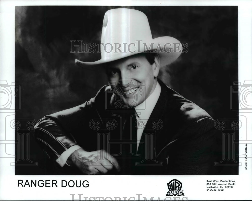 1997 Press Photo Ranger Doug - cvp82920 - Historic Images