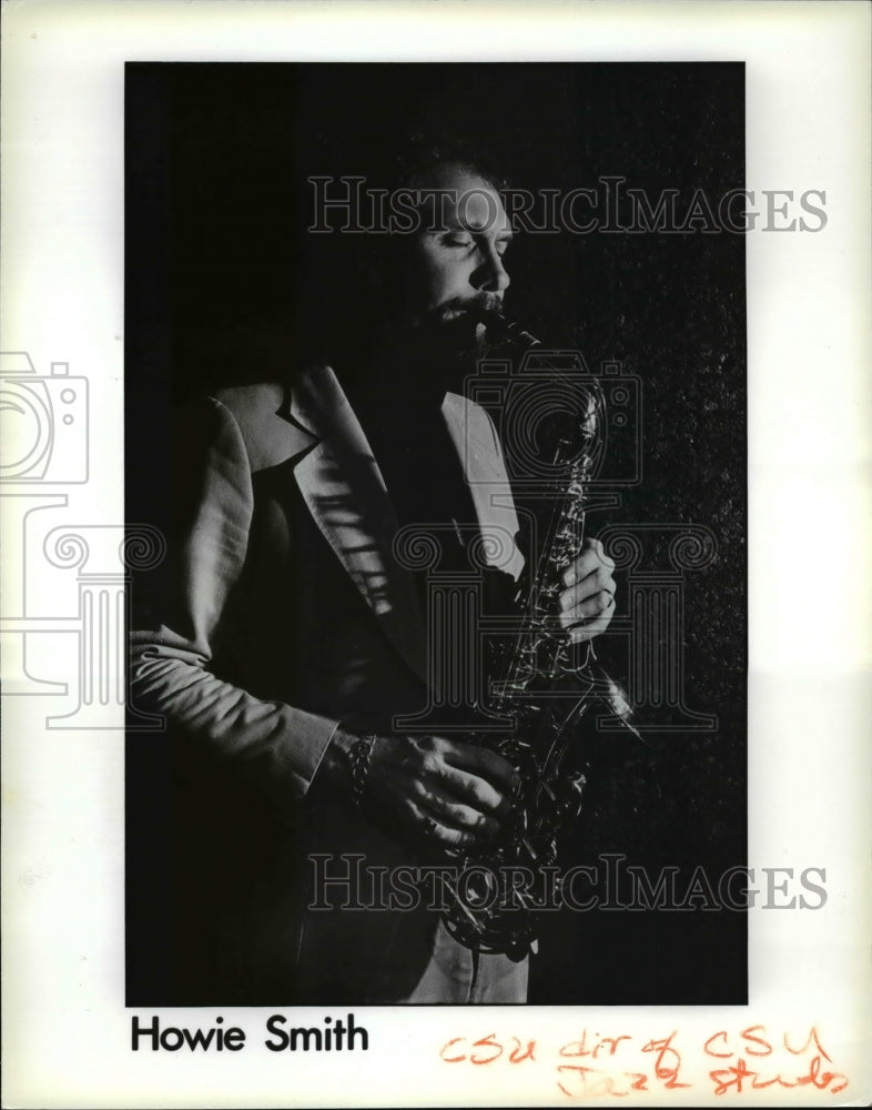 1989 Press Photo Howie Smith, Director of Jazz at Cleveland State University. - Historic Images