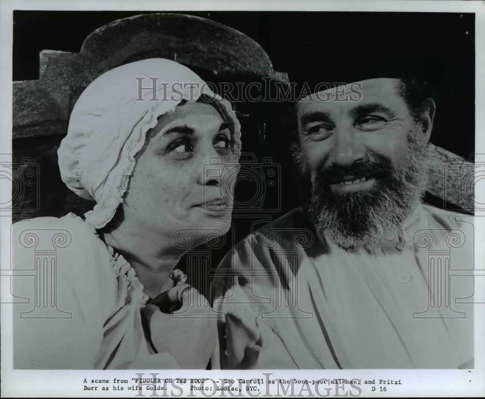 1970, Bob Carroll and Fritzi Burr in Fiddler on the Roof. - cvp83570 - Historic Images