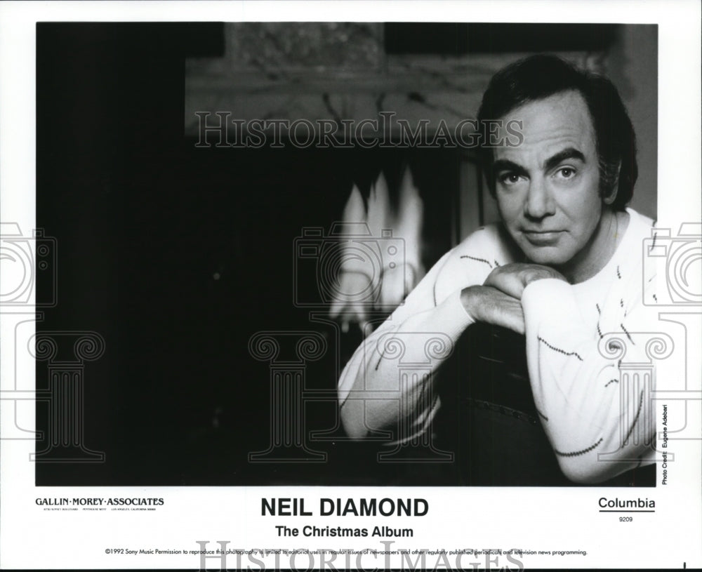 1992, Neil Diamond, The Christmas Album - cvp83855 - Historic Images