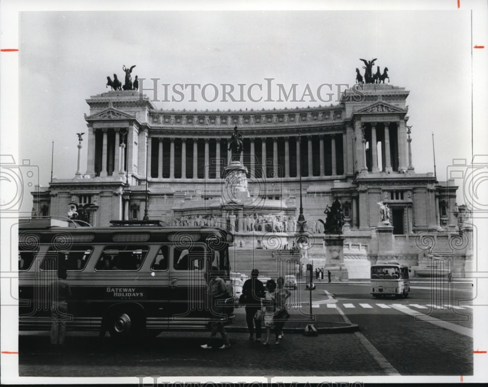 1976 Press Photo The Monument to Victor Emanuel II in Rome, Italy. - cvp83953 - Historic Images